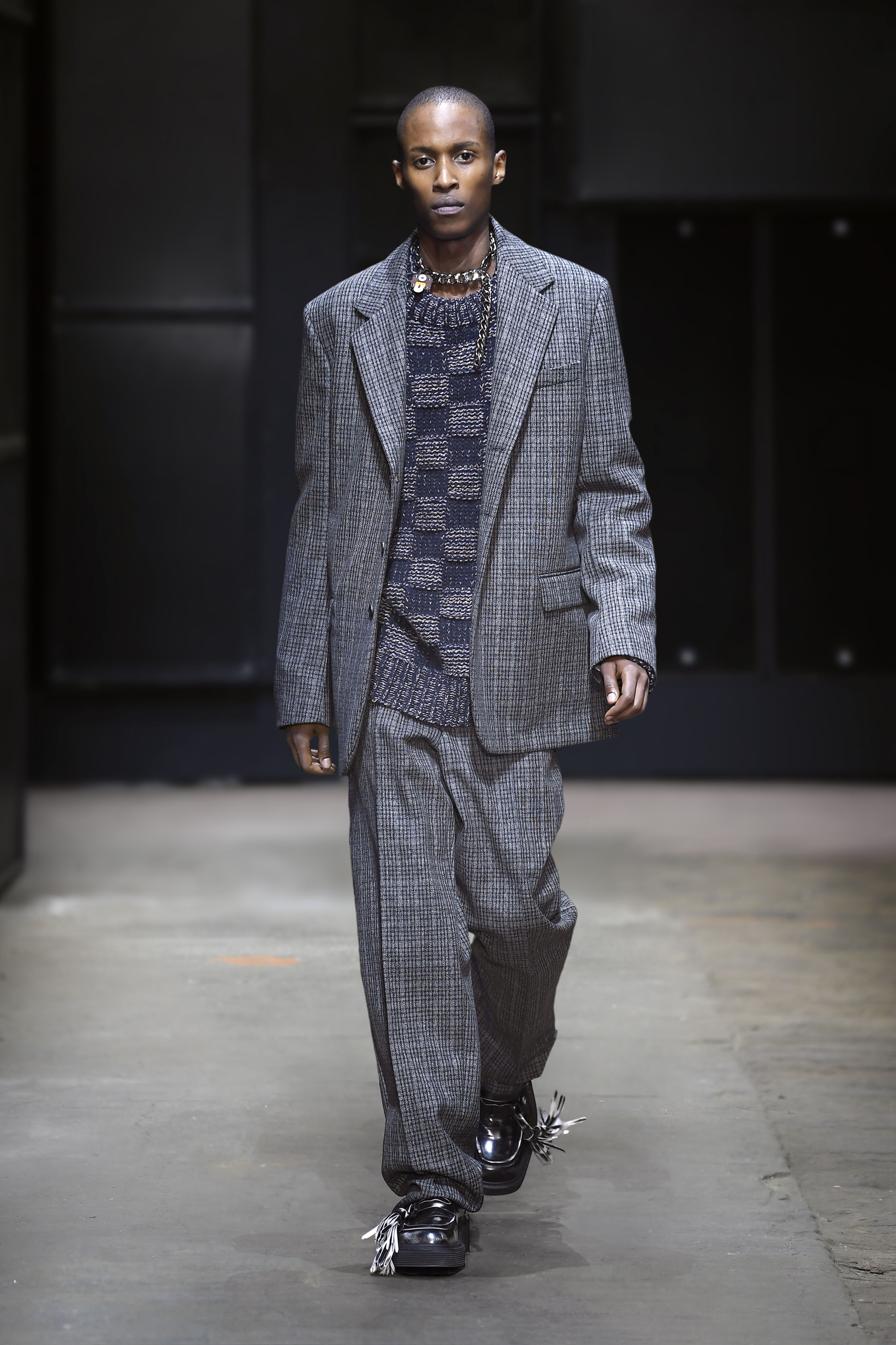 最終値下げ！MARNI マルニ  ウール デザインポンチョ ダークグレー marni FW19 uomo